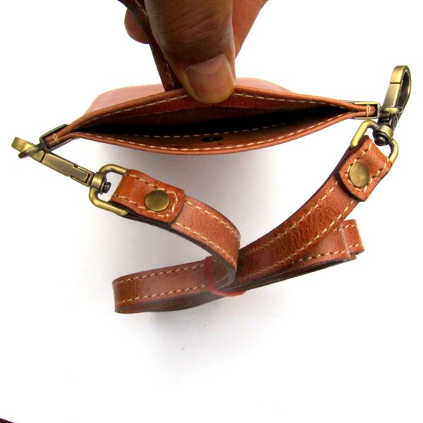 IMG_1270 Cross Body Side Pouch CBSP_D2_M1