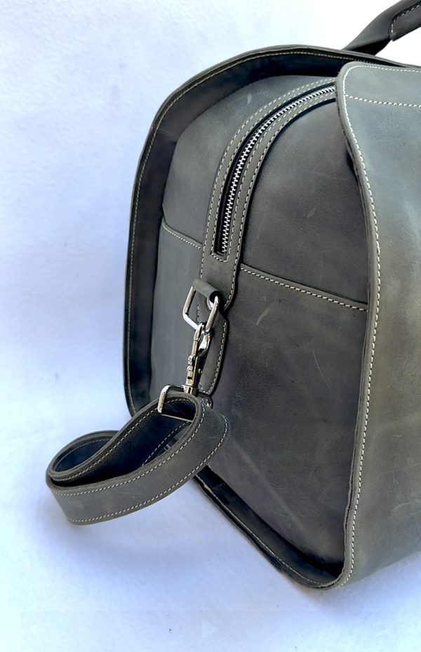 Smart Leather Duffle Bag